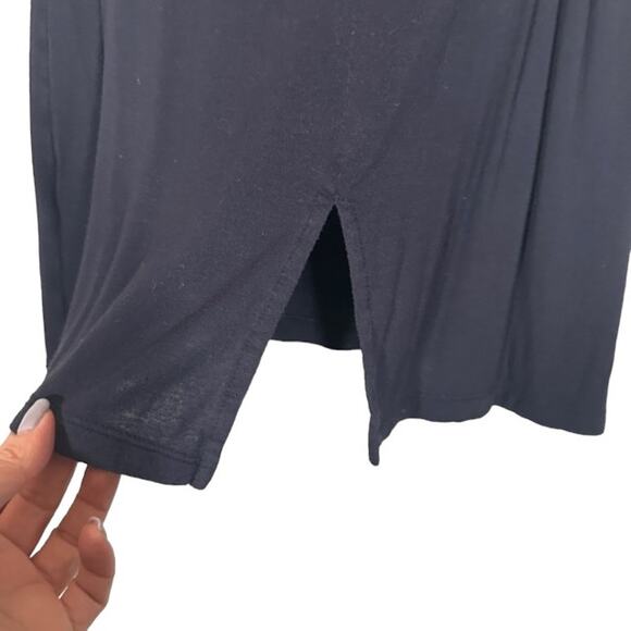 Halogen Navy Blue Sleeveless Scoop Neck Keyhole Back Blouse Women Sz M - Picture 6 of 9